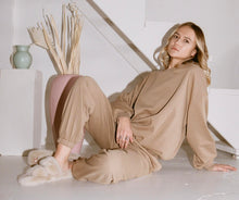 Load image into Gallery viewer, Latte Joggers