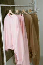 Load image into Gallery viewer, Bubble Gum Crewneck